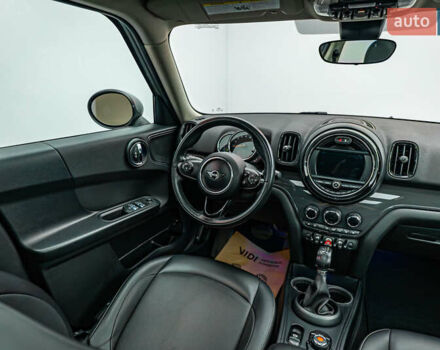 Зеленый Мини Кантримен, объемом двигателя 1.5 л и пробегом 141 тыс. км за 16868 $, фото 10 на Automoto.ua