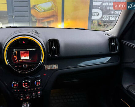 Зеленый Мини Кантримен, объемом двигателя 1.5 л и пробегом 72 тыс. км за 17500 $, фото 38 на Automoto.ua