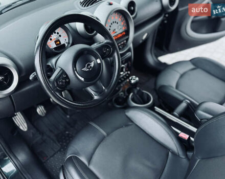 Зелений Міні Кантрімен, об'ємом двигуна 1.6 л та пробігом 253 тис. км за 6999 $, фото 8 на Automoto.ua