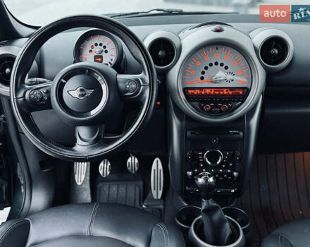 Зелений Міні Кантрімен, об'ємом двигуна 1.6 л та пробігом 253 тис. км за 6999 $, фото 12 на Automoto.ua