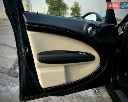 Зеленый Мини Кантримен, объемом двигателя 1.6 л и пробегом 280 тыс. км за 9700 $, фото 22 на Automoto.ua