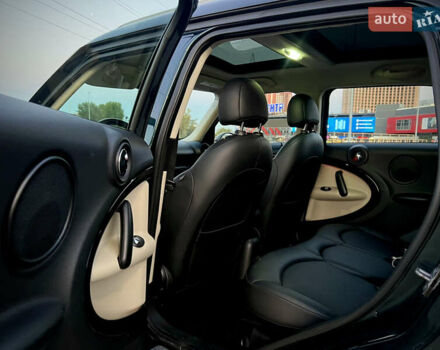 Зеленый Мини Кантримен, объемом двигателя 1.6 л и пробегом 280 тыс. км за 9700 $, фото 23 на Automoto.ua