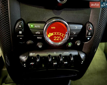 Зеленый Мини Кантримен, объемом двигателя 1.6 л и пробегом 280 тыс. км за 9700 $, фото 28 на Automoto.ua