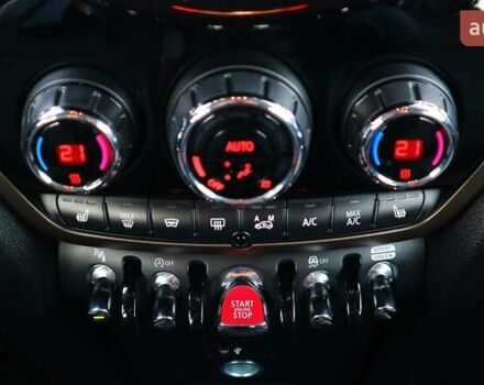 Зелений Міні Кантрімен, об'ємом двигуна 2 л та пробігом 92 тис. км за 28182 $, фото 20 на Automoto.ua