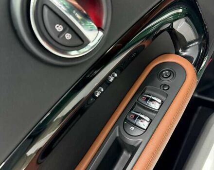 Зеленый Мини Кантримен, объемом двигателя 1.5 л и пробегом 50 тыс. км за 33500 $, фото 33 на Automoto.ua