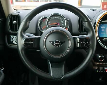 Зелений Міні Кантрімен, об'ємом двигуна 2 л та пробігом 92 тис. км за 28182 $, фото 8 на Automoto.ua