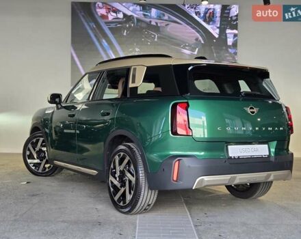 Зелений Міні Кантрімен, об'ємом двигуна 2 л та пробігом 1 тис. км за 48255 $, фото 4 на Automoto.ua