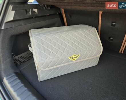 Зелений Міні Кантрімен, об'ємом двигуна 2 л та пробігом 1 тис. км за 48255 $, фото 9 на Automoto.ua