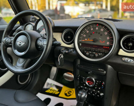 Білий Міні Coupe, об'ємом двигуна 1.6 л та пробігом 24 тис. км за 13300 $, фото 11 на Automoto.ua