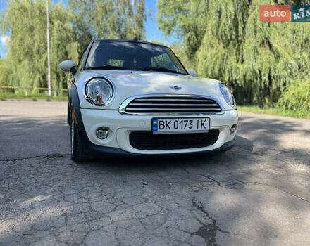 Бежевый Мини Coupe, объемом двигателя 1.6 л и пробегом 111 тыс. км за 9700 $, фото 1 на Automoto.ua