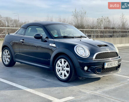 Чорний Міні Coupe, об'ємом двигуна 2 л та пробігом 255 тис. км за 9666 $, фото 4 на Automoto.ua