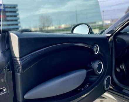 Чорний Міні Coupe, об'ємом двигуна 2 л та пробігом 255 тис. км за 9666 $, фото 19 на Automoto.ua