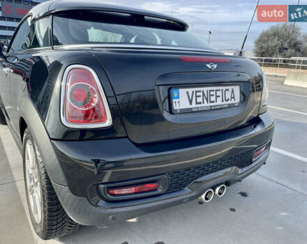 Чорний Міні Coupe, об'ємом двигуна 2 л та пробігом 255 тис. км за 9666 $, фото 13 на Automoto.ua