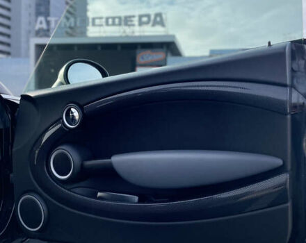 Чорний Міні Coupe, об'ємом двигуна 2 л та пробігом 255 тис. км за 9666 $, фото 29 на Automoto.ua