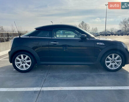 Чорний Міні Coupe, об'ємом двигуна 2 л та пробігом 255 тис. км за 9666 $, фото 16 на Automoto.ua