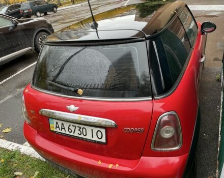 Красный Мини Coupe, объемом двигателя 1.6 л и пробегом 250 тыс. км за 6500 $, фото 7 на Automoto.ua