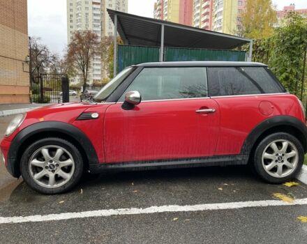 Красный Мини Coupe, объемом двигателя 1.6 л и пробегом 250 тыс. км за 6500 $, фото 2 на Automoto.ua