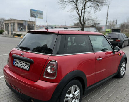 Червоний Міні Coupe, об'ємом двигуна 1.6 л та пробігом 104 тис. км за 7990 $, фото 4 на Automoto.ua