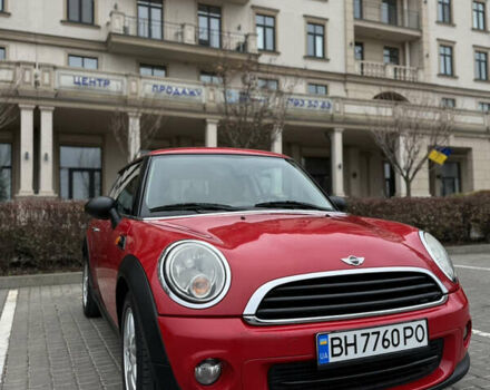 Червоний Міні Coupe, об'ємом двигуна 1.6 л та пробігом 104 тис. км за 7990 $, фото 1 на Automoto.ua