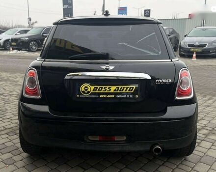 Мини Coupe, объемом двигателя 1.6 л и пробегом 223 тыс. км за 7000 $, фото 5 на Automoto.ua
