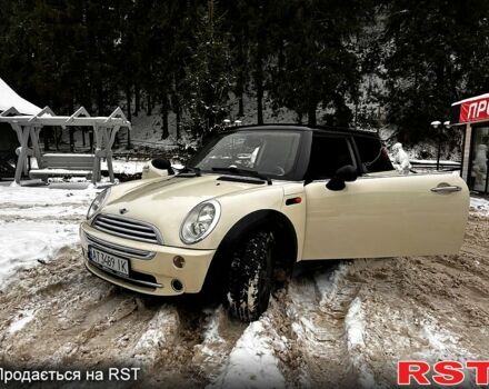 Белый Мини Hatch, объемом двигателя 1.6 л и пробегом 260 тыс. км за 4500 $, фото 2 на Automoto.ua