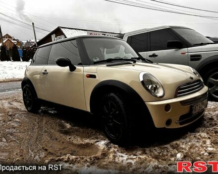 Білий Міні Hatch, об'ємом двигуна 1.6 л та пробігом 260 тис. км за 4500 $, фото 1 на Automoto.ua