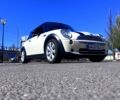 Белый Мини Hatch, объемом двигателя 1.6 л и пробегом 0 тыс. км за 5600 $, фото 1 на Automoto.ua