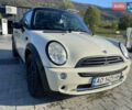 Белый Мини Hatch, объемом двигателя 1.6 л и пробегом 169 тыс. км за 4500 $, фото 1 на Automoto.ua