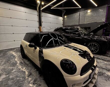 Білий Міні Hatch, об'ємом двигуна 1.6 л та пробігом 1480 тис. км за 9000 $, фото 3 на Automoto.ua