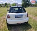 Белый Мини Hatch, объемом двигателя 1.6 л и пробегом 190 тыс. км за 5900 $, фото 18 на Automoto.ua