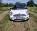 Белый Мини Hatch, объемом двигателя 1.6 л и пробегом 190 тыс. км за 5900 $, фото 6 на Automoto.ua