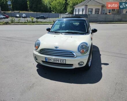Белый Мини Hatch, объемом двигателя 1.6 л и пробегом 190 тыс. км за 5900 $, фото 32 на Automoto.ua