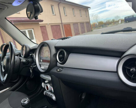 Белый Мини Hatch, объемом двигателя 1.6 л и пробегом 178 тыс. км за 6499 $, фото 13 на Automoto.ua