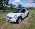 Белый Мини Hatch, объемом двигателя 1.6 л и пробегом 190 тыс. км за 5900 $, фото 23 на Automoto.ua