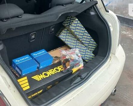 Белый Мини Hatch, объемом двигателя 1.6 л и пробегом 178 тыс. км за 6499 $, фото 38 на Automoto.ua