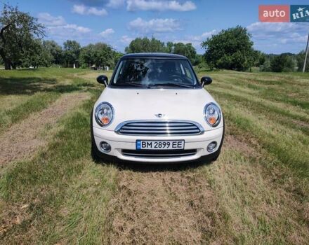 Белый Мини Hatch, объемом двигателя 1.6 л и пробегом 190 тыс. км за 5900 $, фото 11 на Automoto.ua