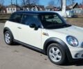 Белый Мини Hatch, объемом двигателя 1.6 л и пробегом 190 тыс. км за 5900 $, фото 66 на Automoto.ua