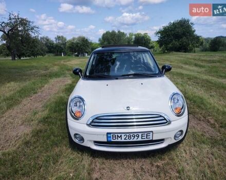 Белый Мини Hatch, объемом двигателя 1.6 л и пробегом 190 тыс. км за 5900 $, фото 17 на Automoto.ua