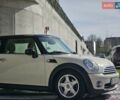 Белый Мини Hatch, объемом двигателя 1.6 л и пробегом 122 тыс. км за 7200 $, фото 10 на Automoto.ua