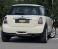 Белый Мини Hatch, объемом двигателя 1.6 л и пробегом 263 тыс. км за 5500 $, фото 10 на Automoto.ua