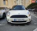 Білий Міні Hatch, об'ємом двигуна 1.6 л та пробігом 151 тис. км за 6500 $, фото 1 на Automoto.ua