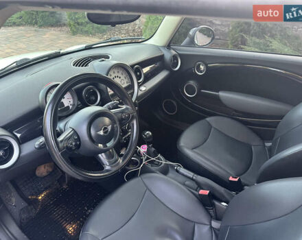 Белый Мини Hatch, объемом двигателя 1.6 л и пробегом 169 тыс. км за 7299 $, фото 13 на Automoto.ua