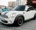 Білий Міні Hatch, об'ємом двигуна 1.6 л та пробігом 243 тис. км за 6500 $, фото 1 на Automoto.ua