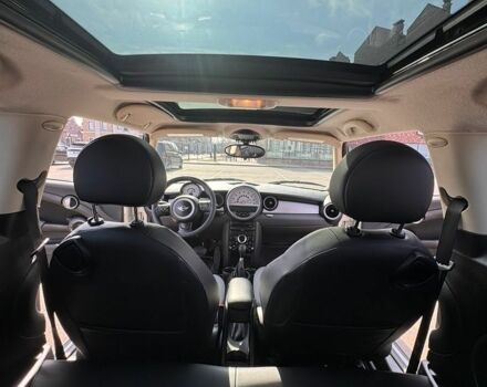 Білий Міні Hatch, об'ємом двигуна 1.6 л та пробігом 176 тис. км за 7300 $, фото 11 на Automoto.ua