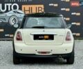 Белый Мини Hatch, объемом двигателя 1.6 л и пробегом 131 тыс. км за 8800 $, фото 4 на Automoto.ua