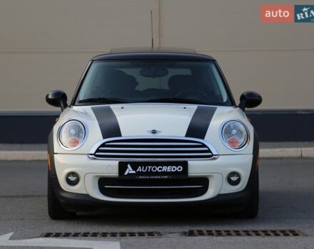 Білий Міні Hatch, об'ємом двигуна 1.6 л та пробігом 137 тис. км за 7999 $, фото 1 на Automoto.ua
