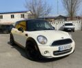 Белый Мини Hatch, объемом двигателя 1.6 л и пробегом 153 тыс. км за 8900 $, фото 1 на Automoto.ua