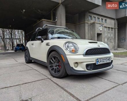 Белый Мини Hatch, объемом двигателя 1.6 л и пробегом 240 тыс. км за 8900 $, фото 6 на Automoto.ua