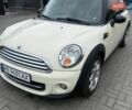 Белый Мини Hatch, объемом двигателя 1.6 л и пробегом 133 тыс. км за 8500 $, фото 1 на Automoto.ua