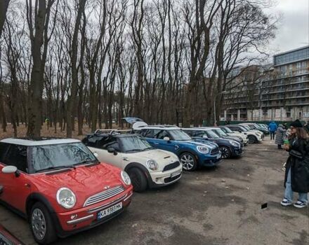 Белый Мини Hatch, объемом двигателя 1.6 л и пробегом 240 тыс. км за 8900 $, фото 18 на Automoto.ua